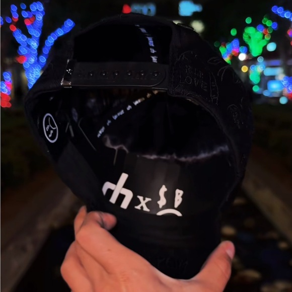 Dandy Hats x Sad Boyz Junior H - Crystals - Picture 3 of 3
